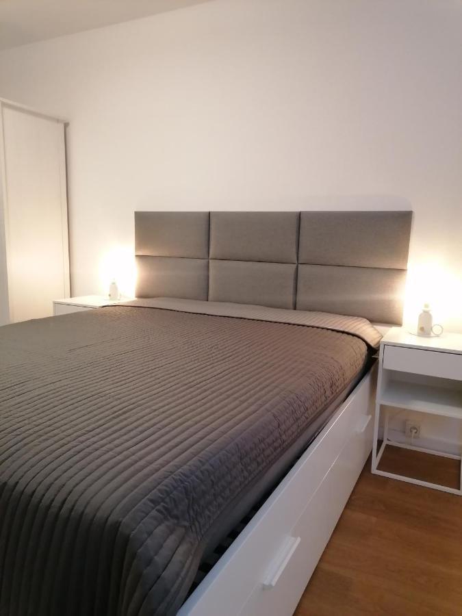 Stilvolle Wohnung An Der Alten Mainbruecke Wurtzbourg Extérieur photo